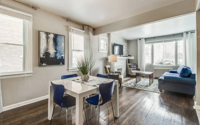 photo 5 of Great 6 Bedroom Peaceful Family Retreat in the University District