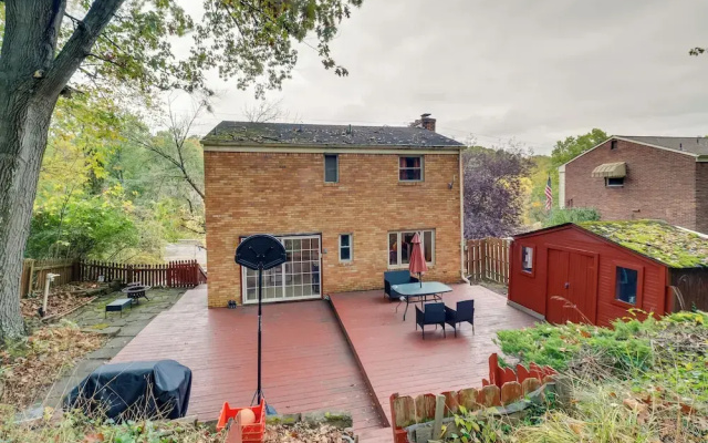 photo 2 of Cute Home w/ Patio ~ 7 Mi to Dtwn Pittsburgh
