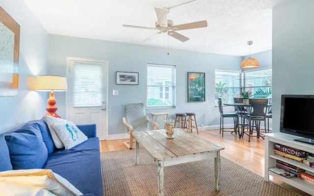 photo 3 of Cute One Bedroom at The Coral Resort Apts by RedAwning