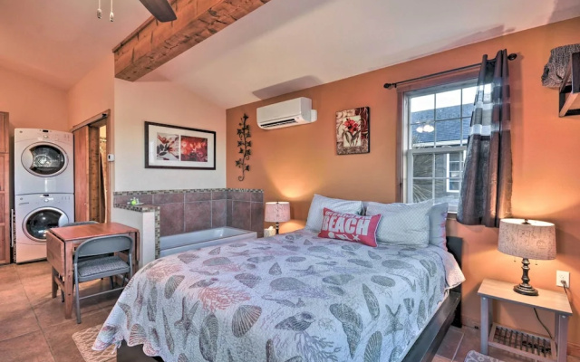 photo 4 of Cute Studio Abode - Steps to Long Beach Boardwalk!