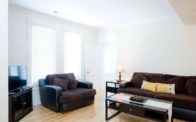 photo 5 of D022 2 Bedroom Apartment By Senstay