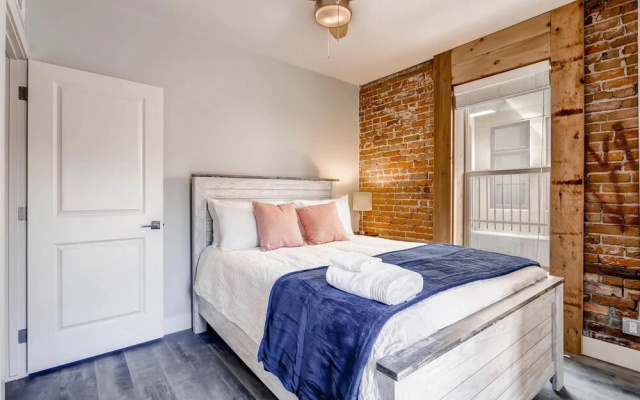 photo 5 of D030 2 Bedroom Apartment By Senstay