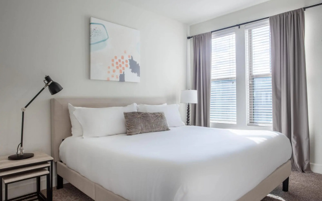 photo 3 of Dallas Dreamy 1BD 1BA Apartment
