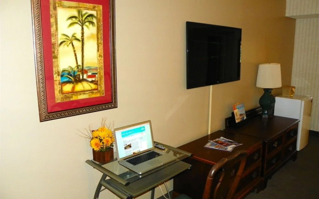 photo 4 of Dana Point Harbor Inn
