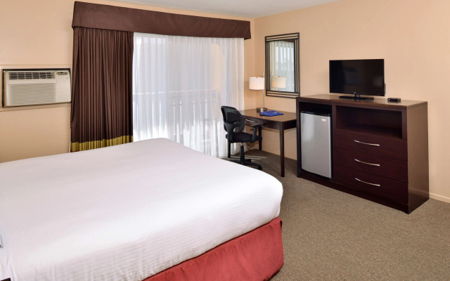 photo 5 of Dana Point Marina Inn