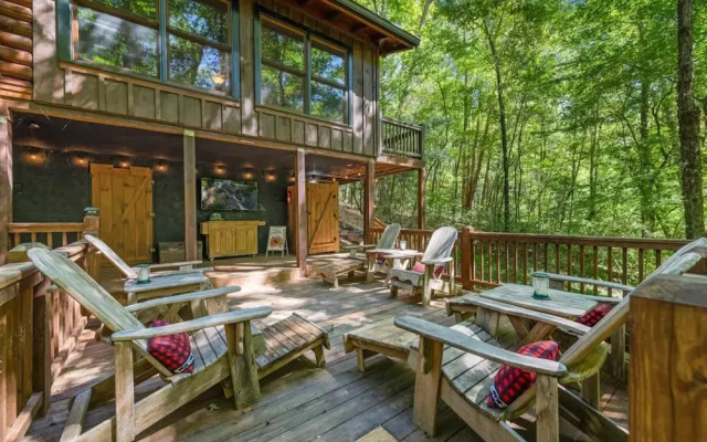 photo 4 of Dancing Bears Cabin With hot tub Fireplace Creek