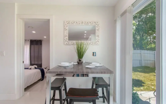 photo 2 of Dania Beach Beauty 3BR with Hot Tub