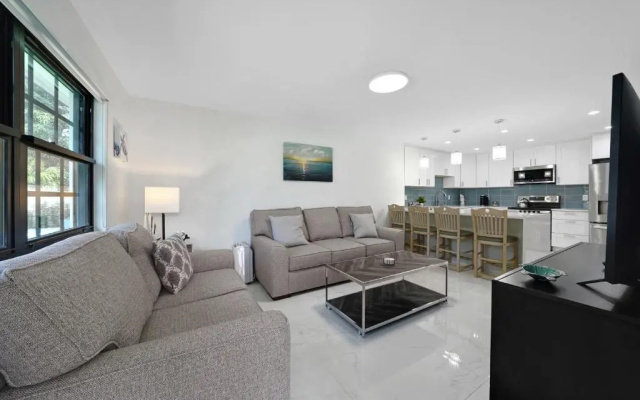 photo 5 of Dania Beach Unit 2 in Dania Beach