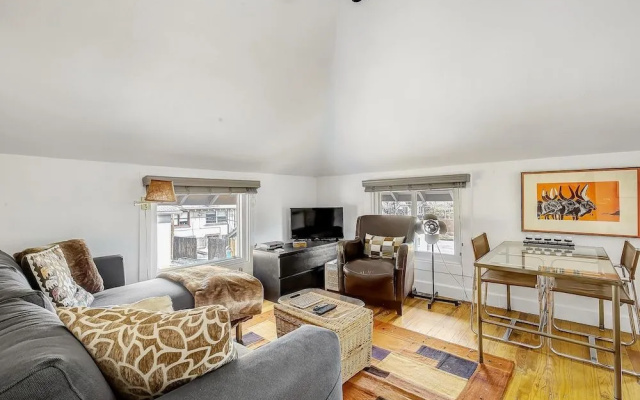 photo 3 of Darling Detached Villa in Heart of Cap Hill
