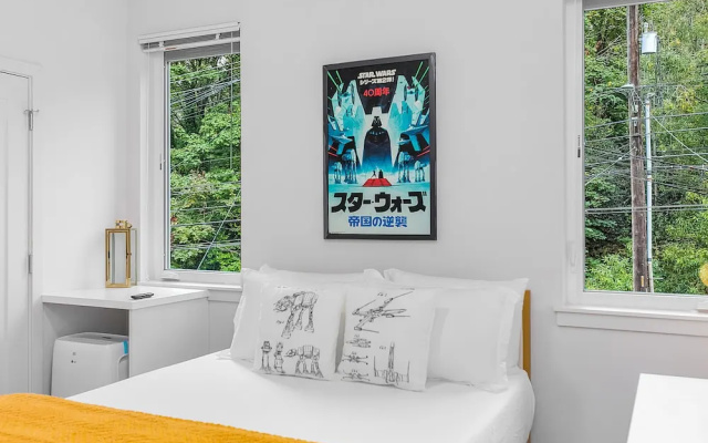 photo 3 of Darth Vader's Death Star Suite