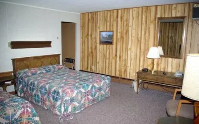 photo 3 of Davey's Extended Stay Rooms