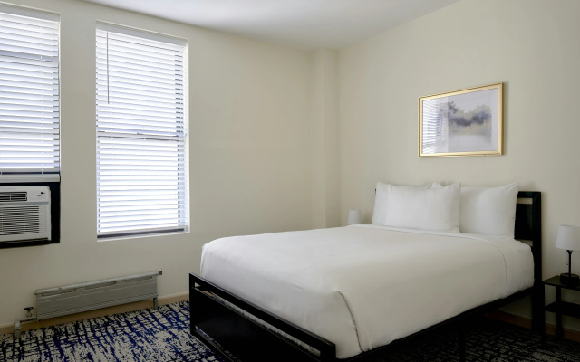 photo 4 of Night Hotel Broadway
