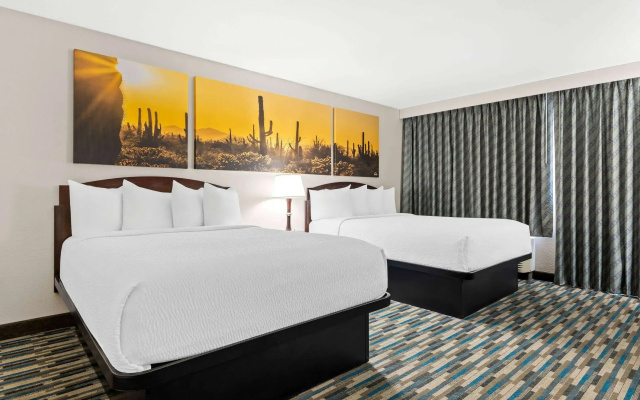 photo 4 of Days Inn & Suites by Wyndham Mesa Near Phoenix