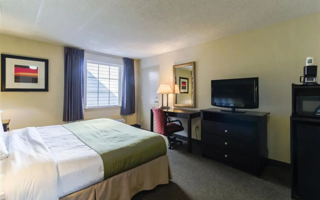 photo 5 of Quality Inn & Suites Conference Center
