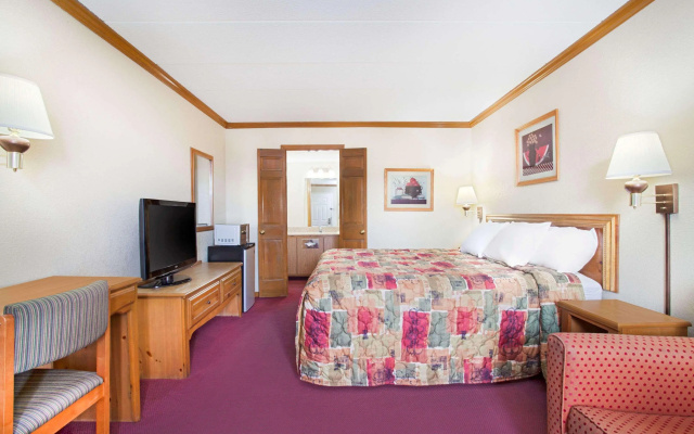 photo 5 of Days Inn by Wyndham Auburn