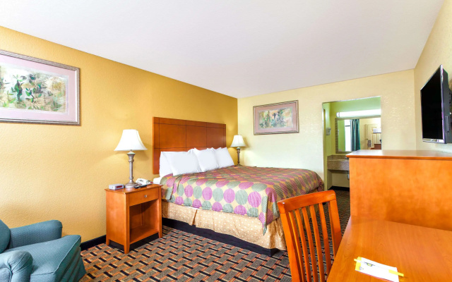 photo 4 of Days Inn by Wyndham Lebanon