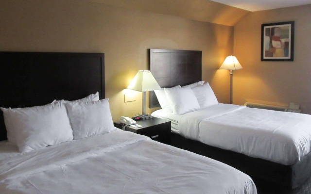 photo 4 of Quality Inn & Suites Cincinnati Uptown Norwood