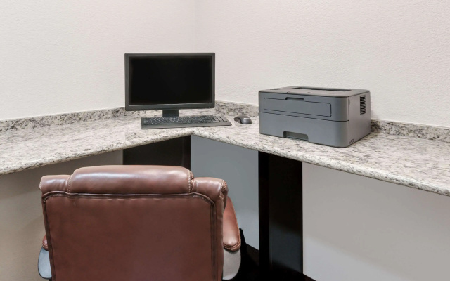 photo 3 of Days Inn & Suites by Wyndham Dallas