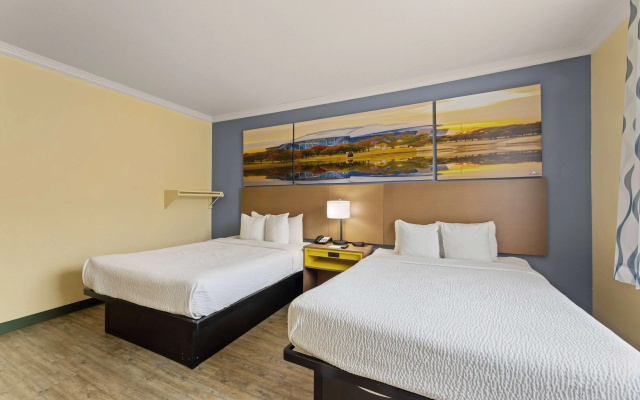 photo 3 of Days Inn & Suites by Wyndham Euless DFW Airport South