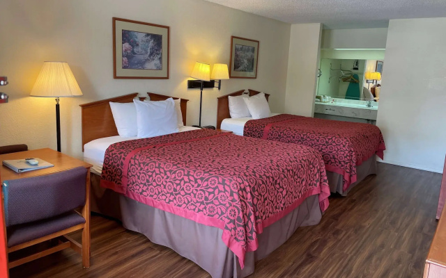 photo 5 of Executive Inn & Suites
