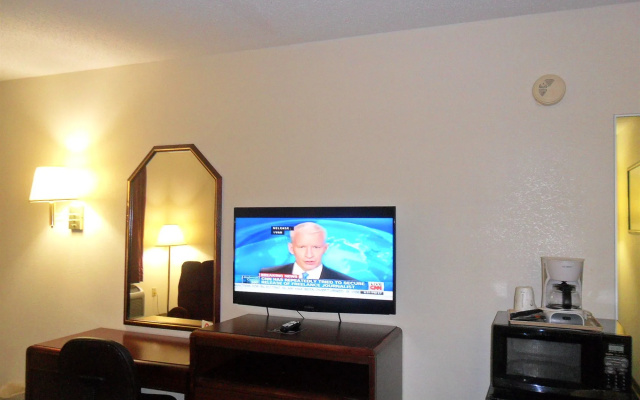 photo 3 of Luxury Inn and Suites