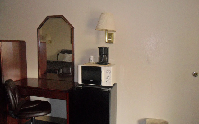 photo 4 of Luxury Inn and Suites