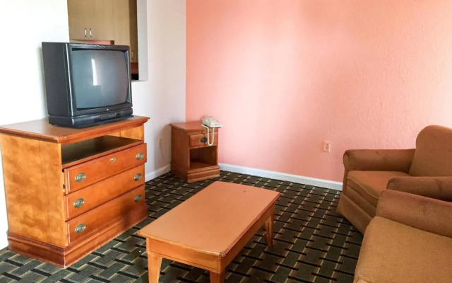 photo 5 of Motel 6 Englewood
