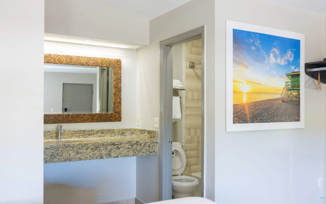 photo 5 of Travelodge by Wyndham Venice