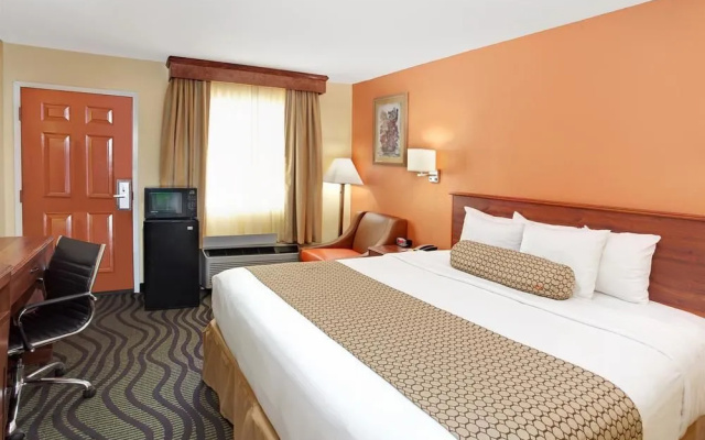 photo 5 of Days Inn Acworth