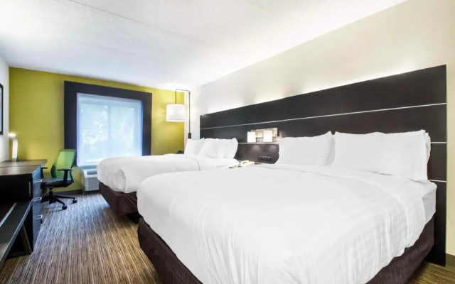 photo 4 of Holiday Inn Express and Suites Albany Airport Wolf Road