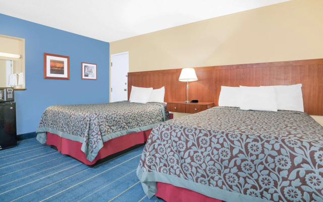 photo 5 of Relax Inn