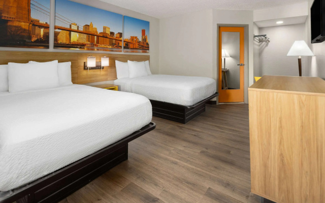 photo 5 of Days Inn & Suites by Wyndham Albany