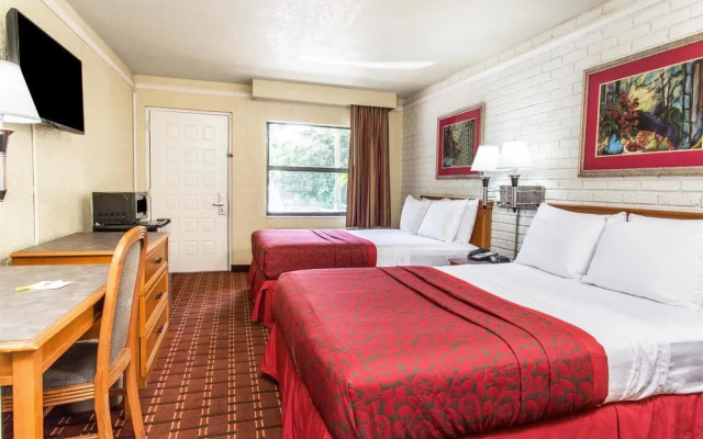 photo 5 of Days Inn And Suites Altamonte Springs
