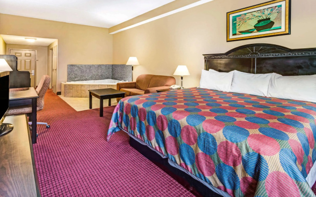photo 3 of Days Inn & Suites by Wyndham Jeffersonville IN