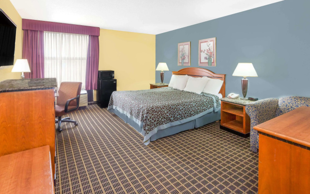 photo 3 of Days Inn & Suites by Wyndham Kalamazoo