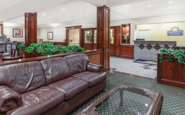 photo 2 of Studio 6 Suites – Pasadena, TX