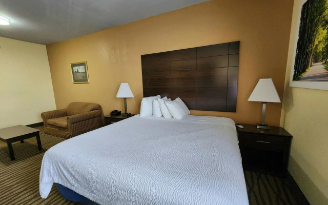 photo 5 of Studio 6 Suites – Pasadena, TX