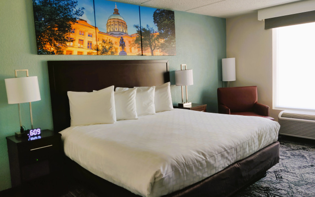 photo 3 of Best Western Atlanta Cumberland/Galleria Hotel