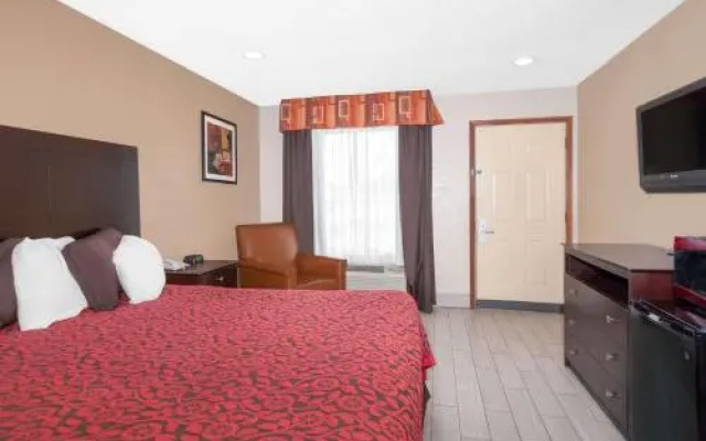 photo 5 of Days Inn Arcadia