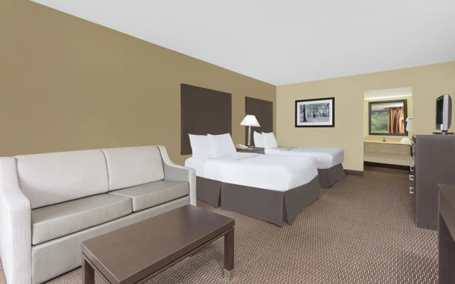 photo 5 of Days Inn Asheville/Mall