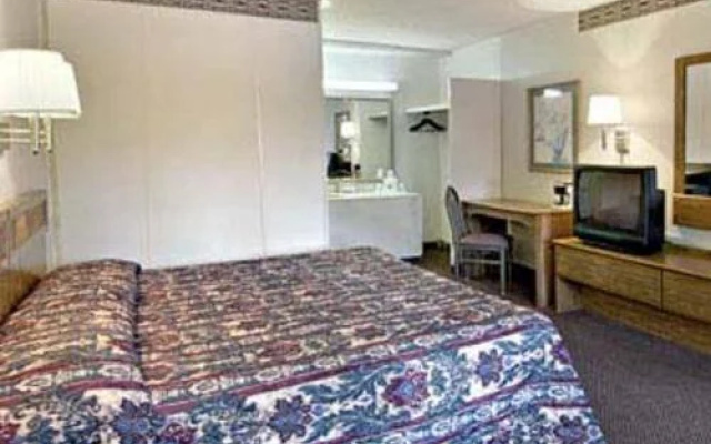 photo 2 of Days Inn Atlanta Northwest