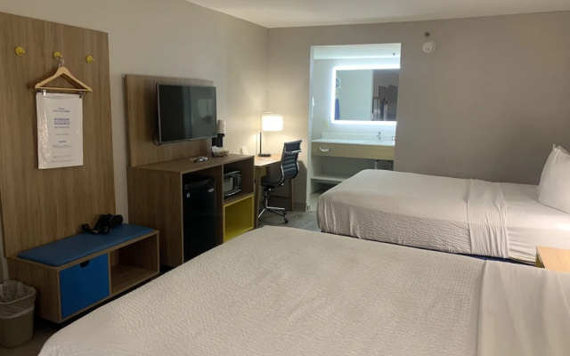 photo 4 of Days Inn by Wyndham Atlanta Stone Mountain