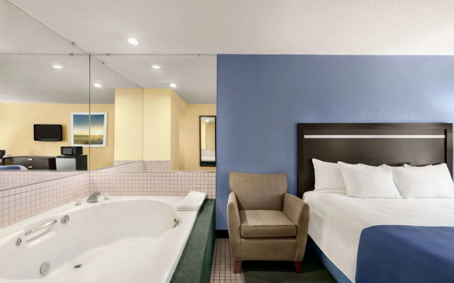 photo 5 of Days Inn by Wyndham Auburn/Finger Lakes Region
