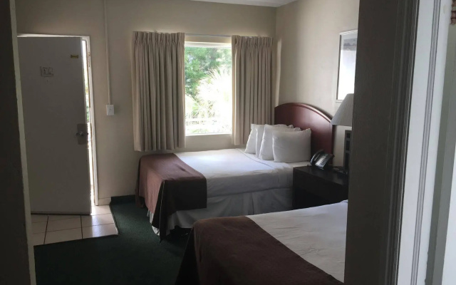 photo 2 of Bahia Cabana Beach Resort