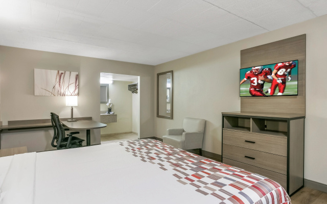 photo 5 of Red Roof Inn Baltimore