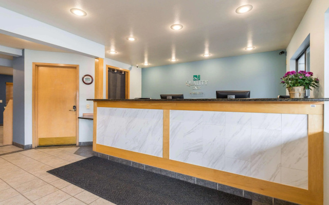 photo 2 of Quality Inn Bellevue