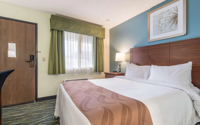 photo 4 of Quality Inn Bellevue