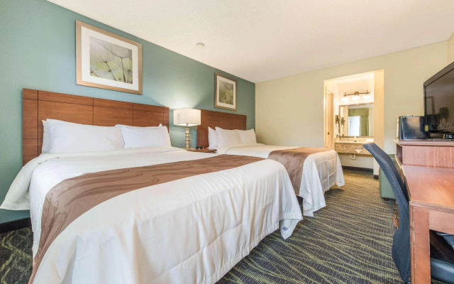 photo 5 of Quality Inn Bellevue