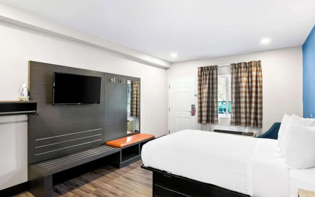 photo 5 of Days Inn by Wyndham Bethel - Danbury