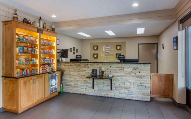 photo 2 of Comfort Inn Asheville East-Blue Ridge Pkwy Access